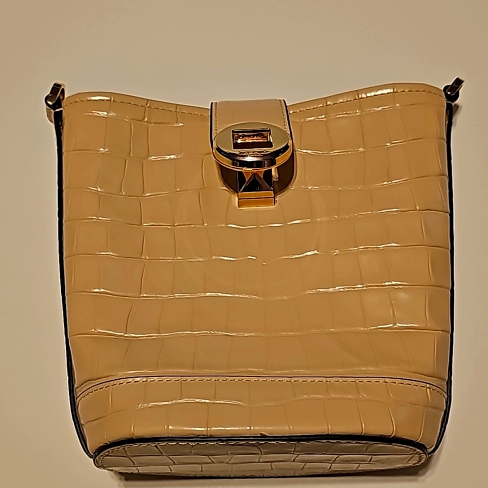 Patent Croc-Embossed Beige Crossbody Bag with Gold Hardware